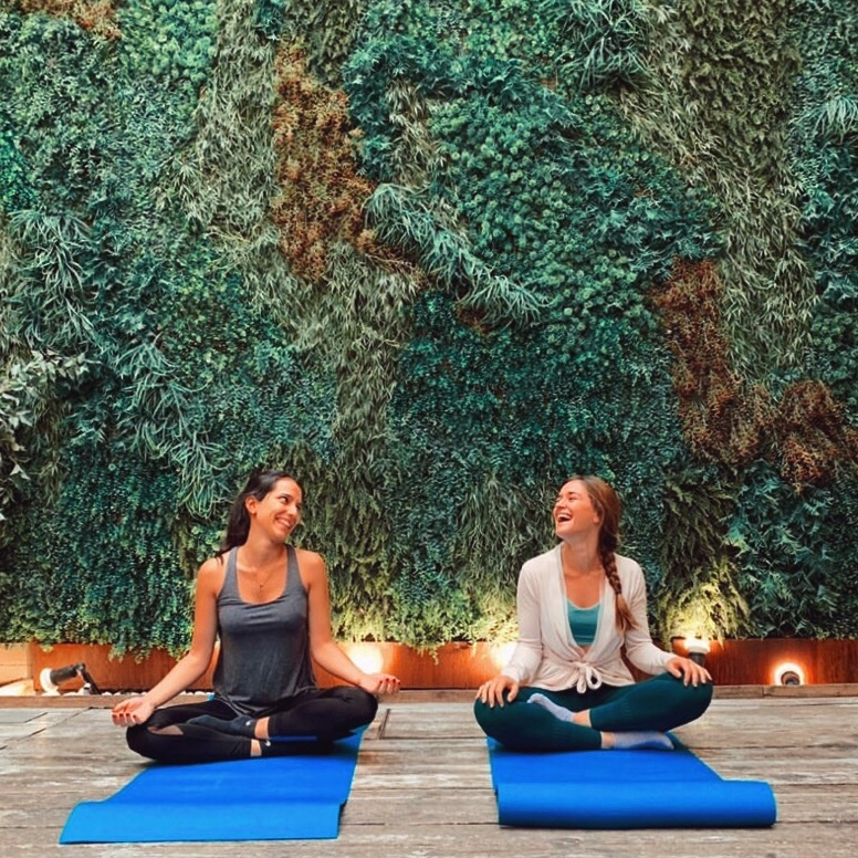 Sesión de yoga y desayuno healthy… ¿Se te ocurre mejor manera de empezar un domingo?