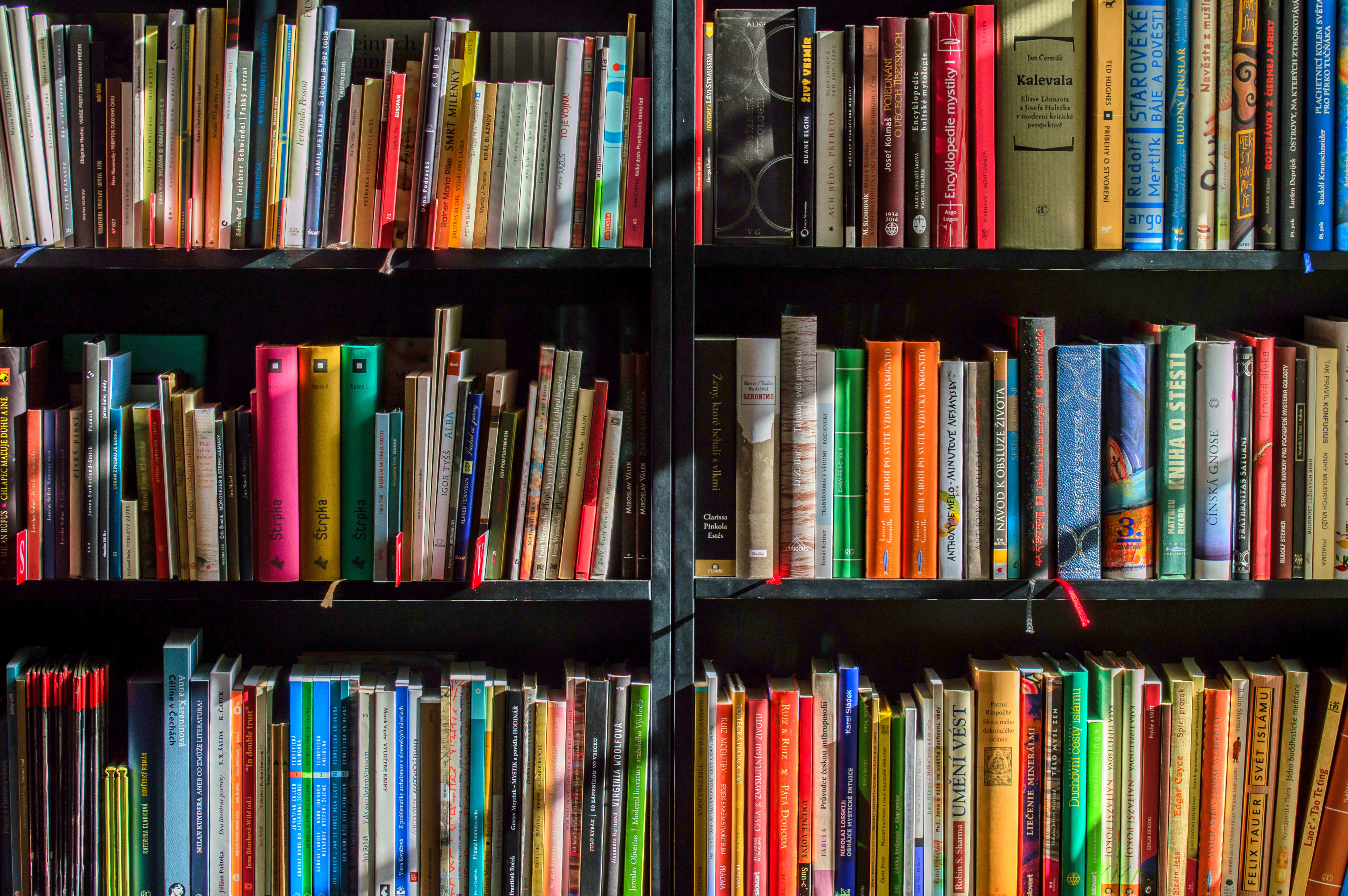 Bibliometro: La biblioteca bajo tierra